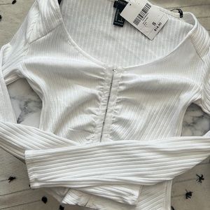 Forever 21 clasp long sleeve
